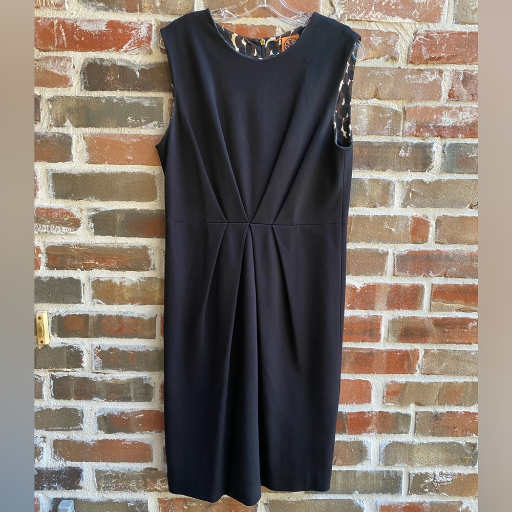Tory Burch sleeveless crew neck dress with waist detail